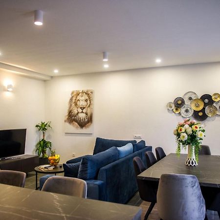 Apartment Lux Elba Kaštela Buitenkant foto
