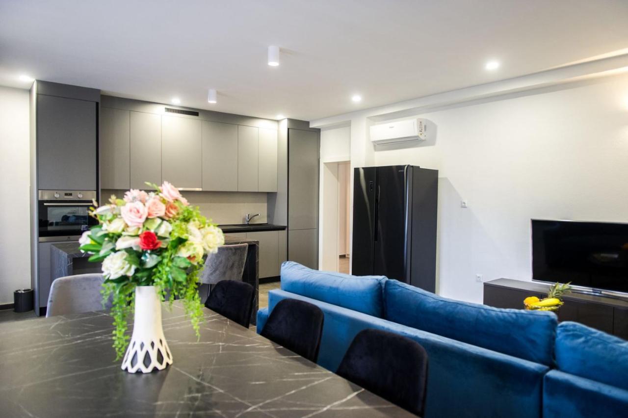 Apartment Lux Elba Kaštela Buitenkant foto