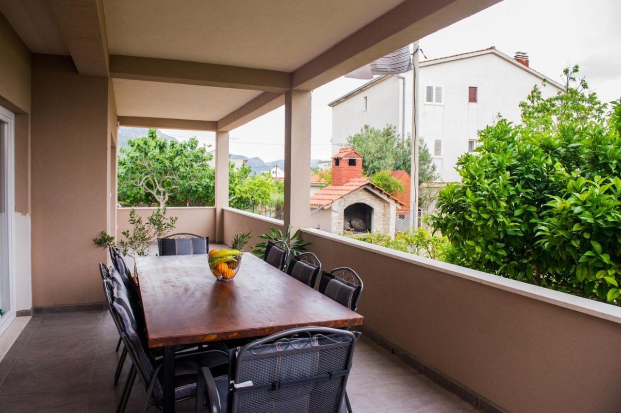 Apartment Lux Elba Kaštela Buitenkant foto