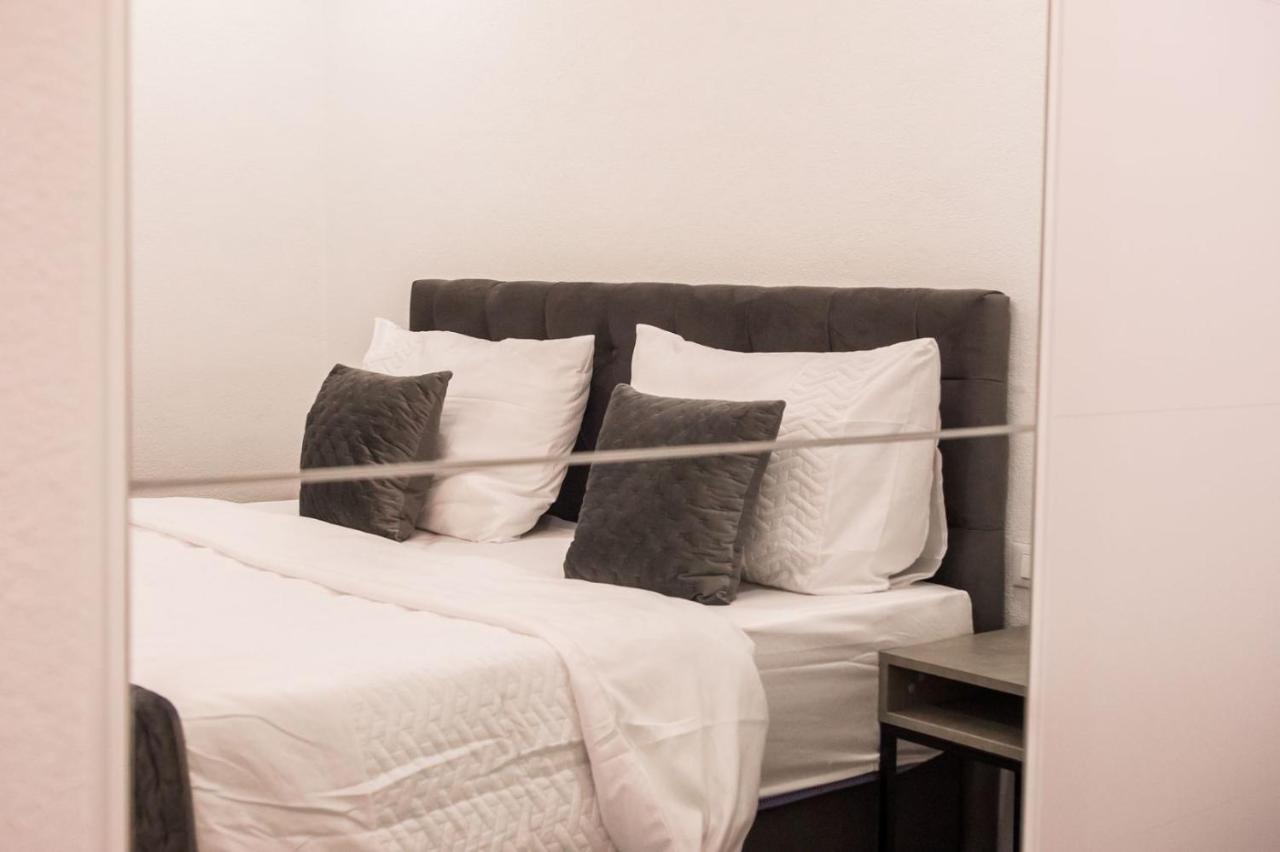 Apartment Lux Elba Kaštela Buitenkant foto
