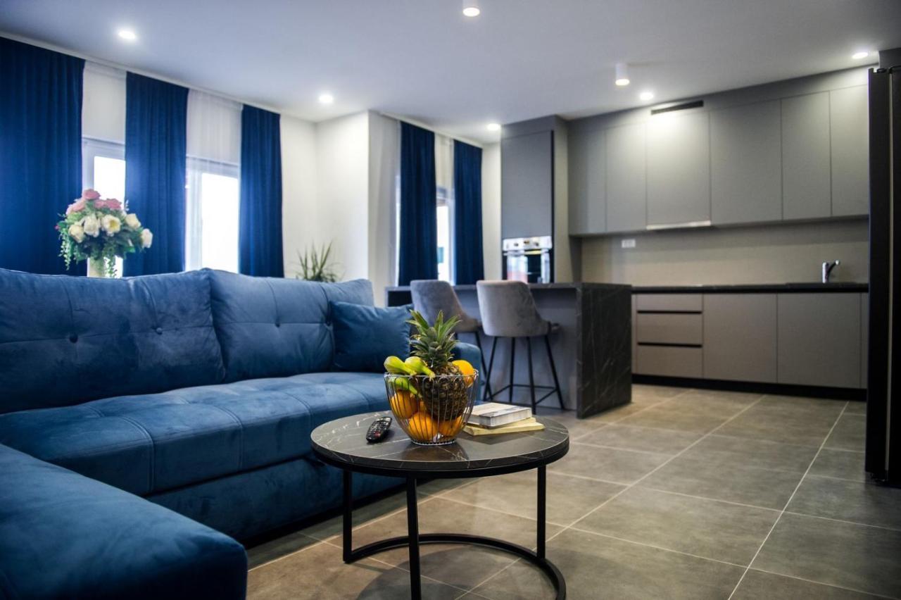 Apartment Lux Elba Kaštela Buitenkant foto
